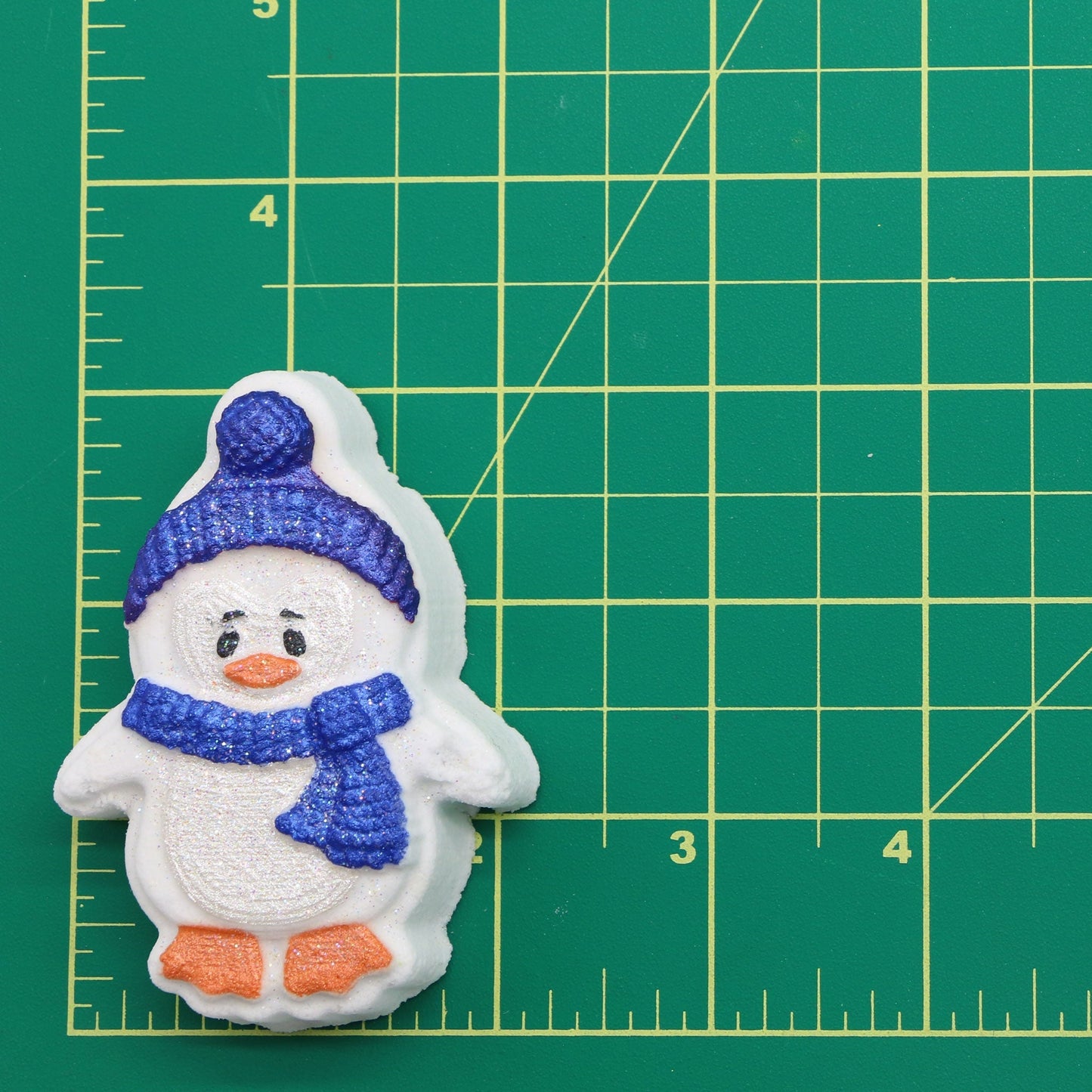 Christmas - Mini Penguin W/Toque